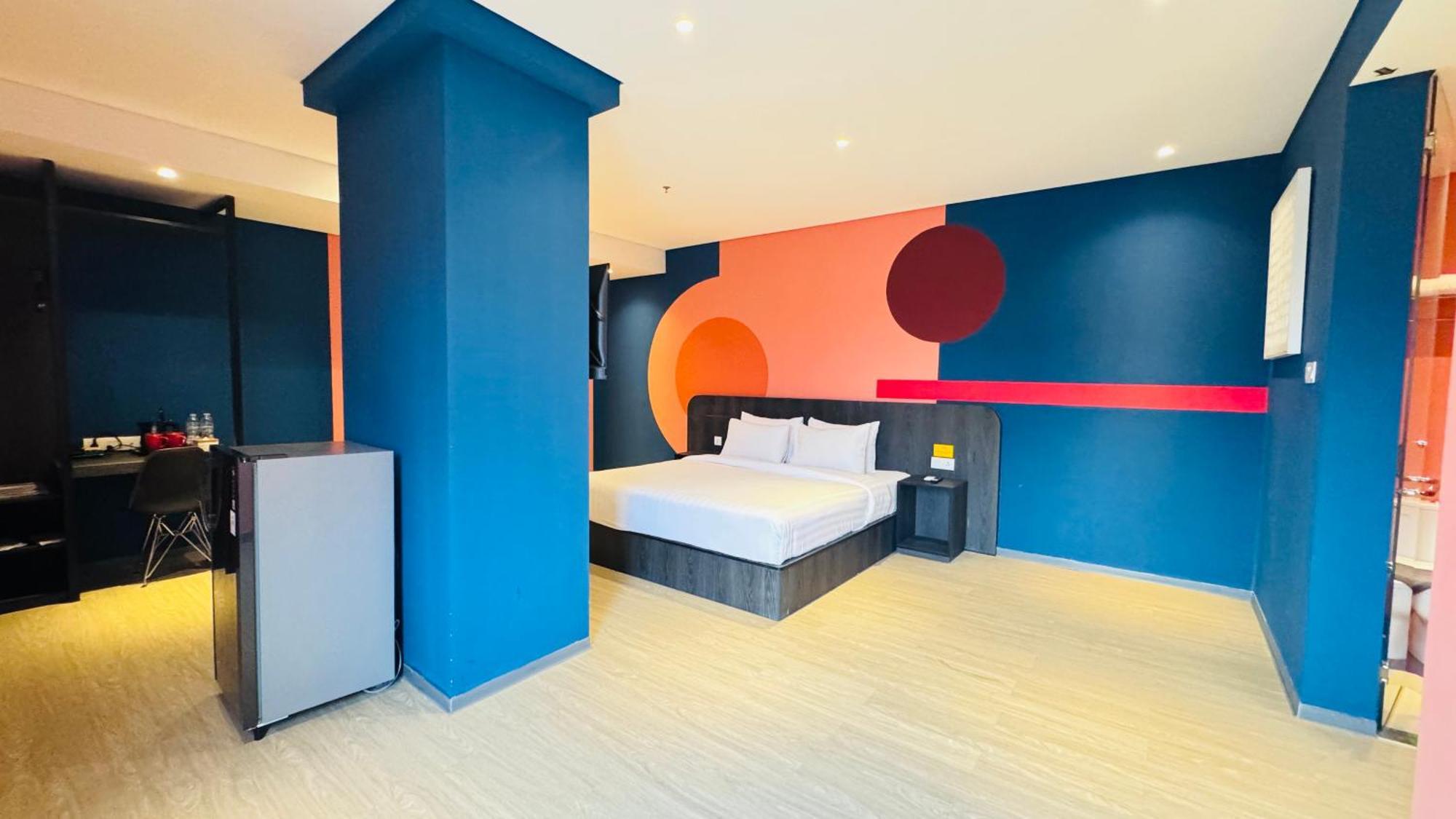 Yellow Bee Resort Cililitan Jakarta Eksteriør billede